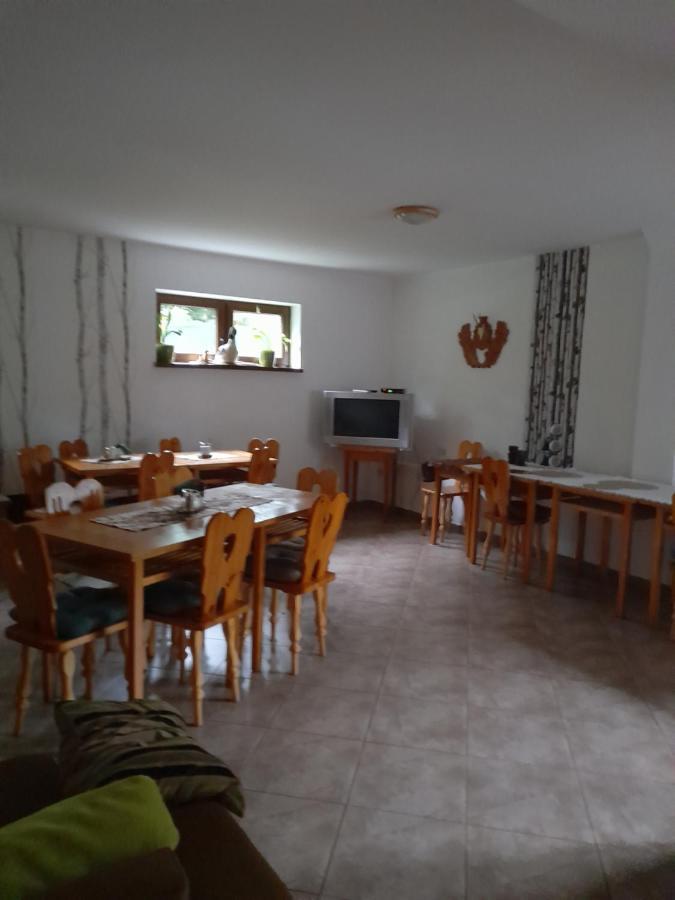 Dwor Na Otulinie Villa Białowieża Dış mekan fotoğraf